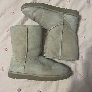 Classic Short Uggs